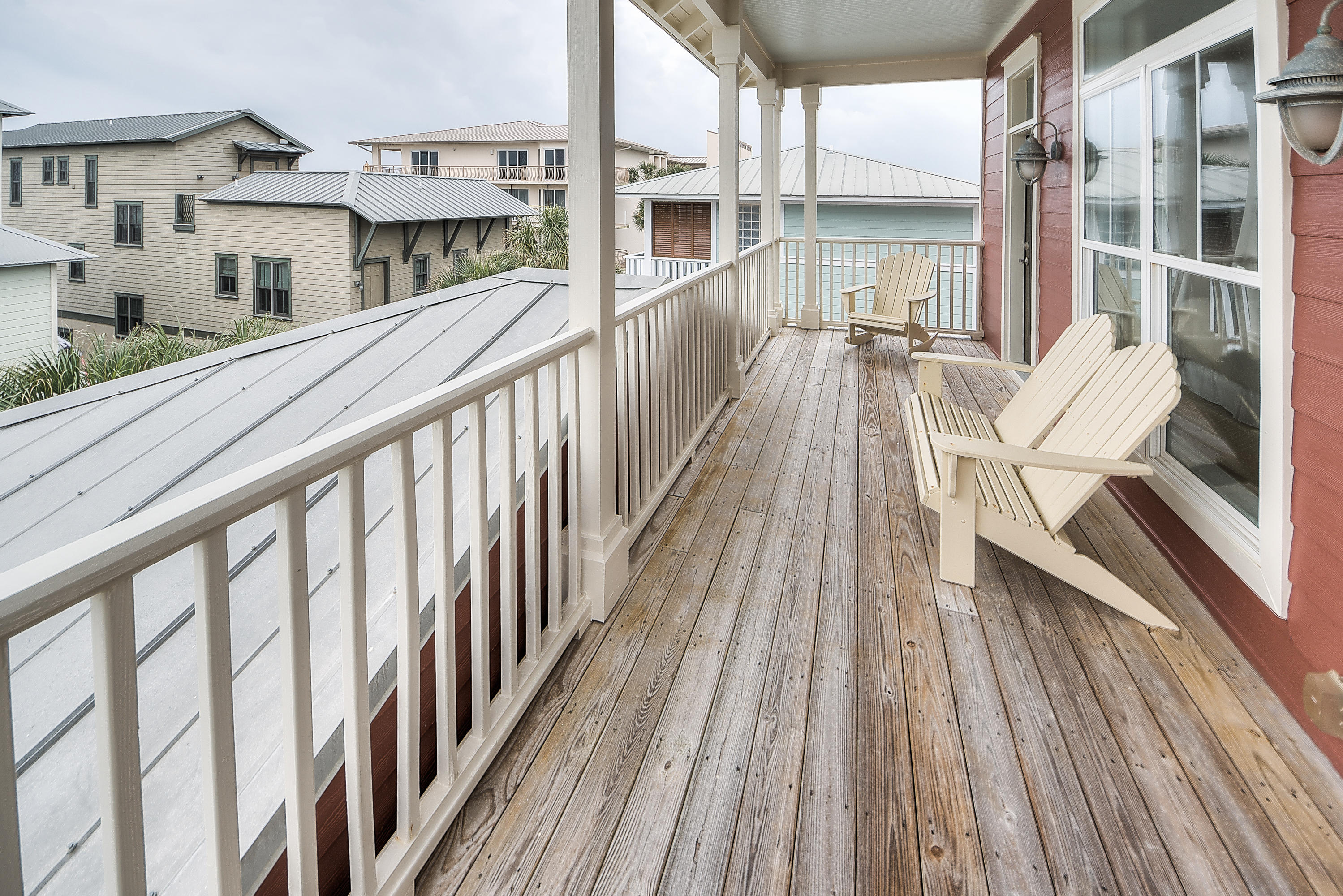 WATER'S EDGE - Residential