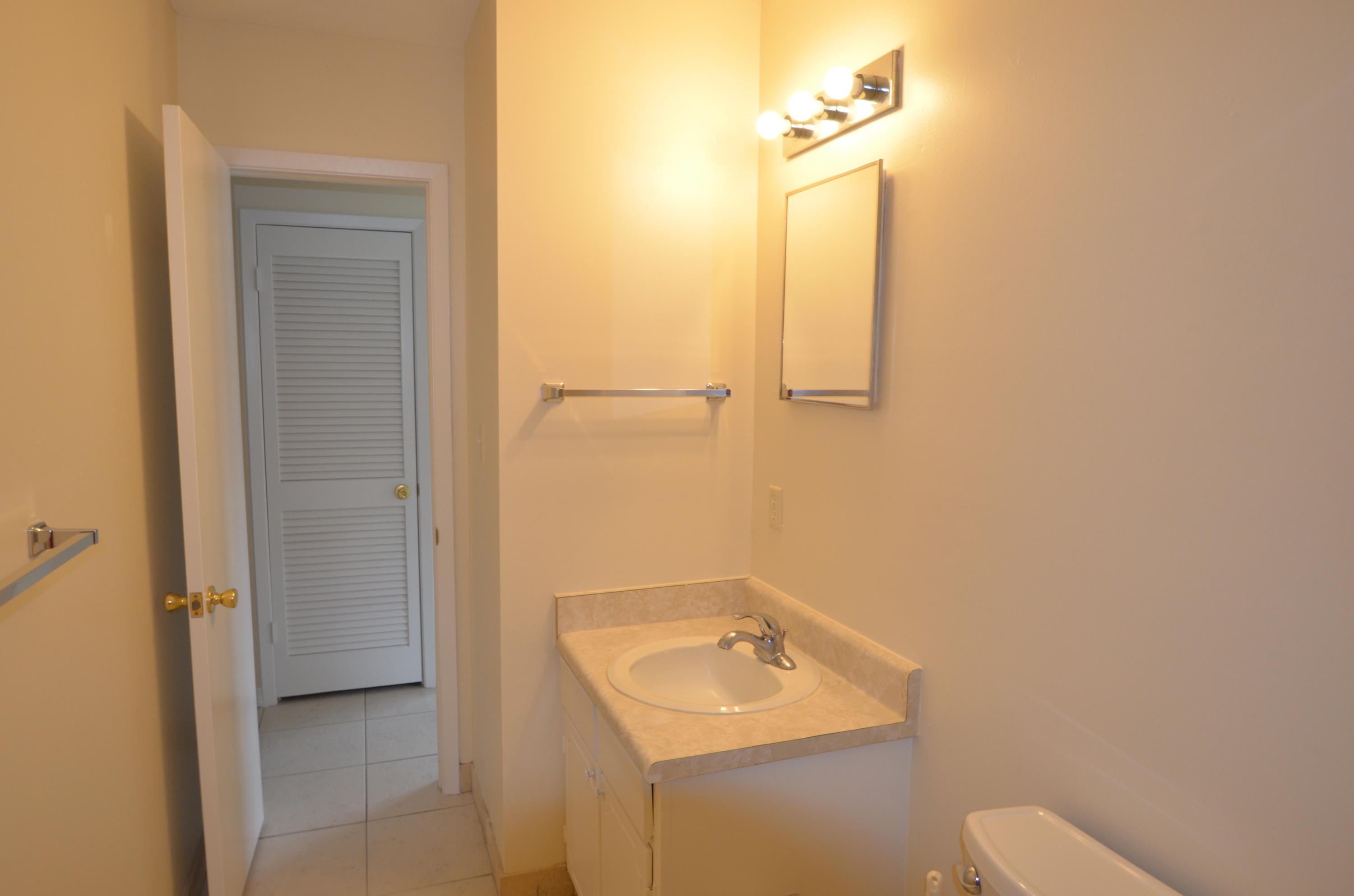 Racetrack Rd 1st Sub - Residential Lease