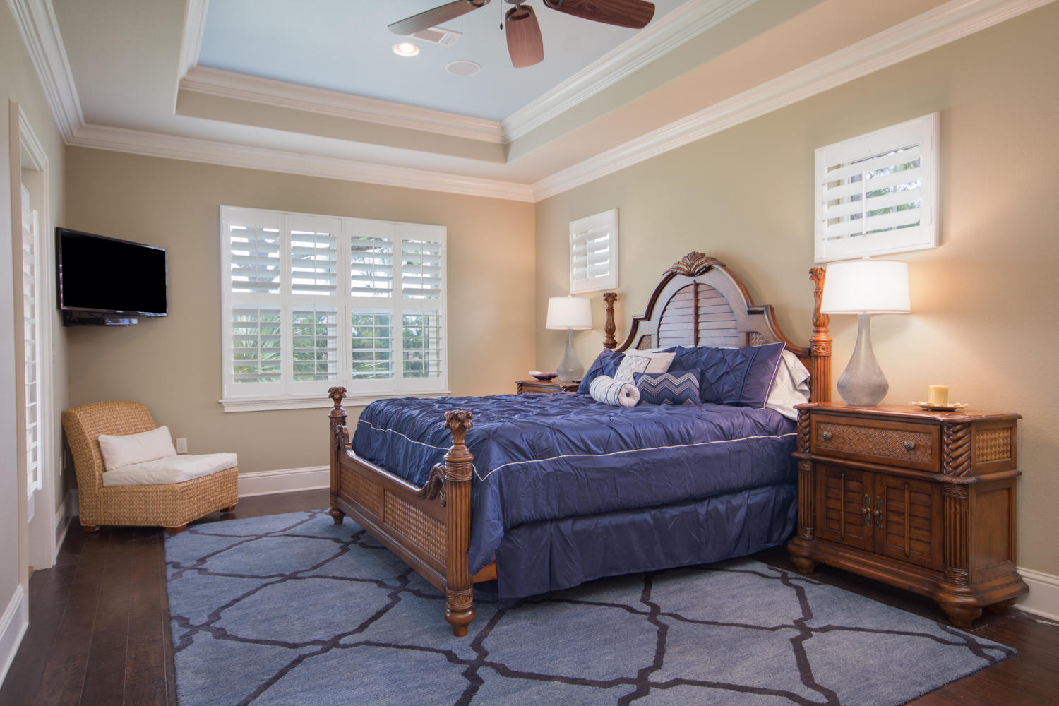 VILLA LAGO - Residential