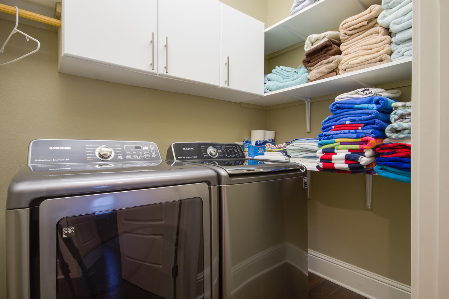 VILLA LAGO - Residential