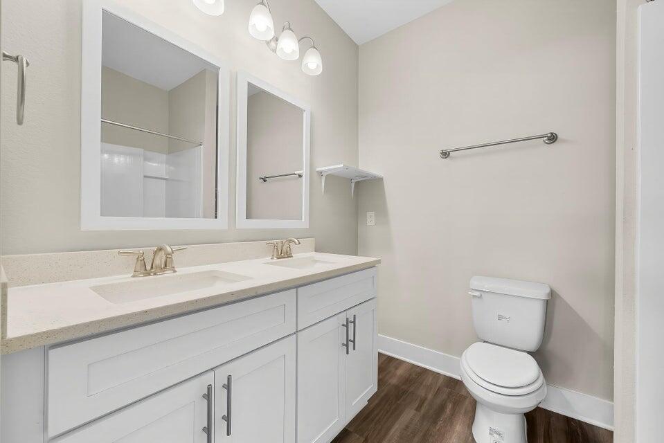 VERANDAS AT FREEPORT - Residential Lease
