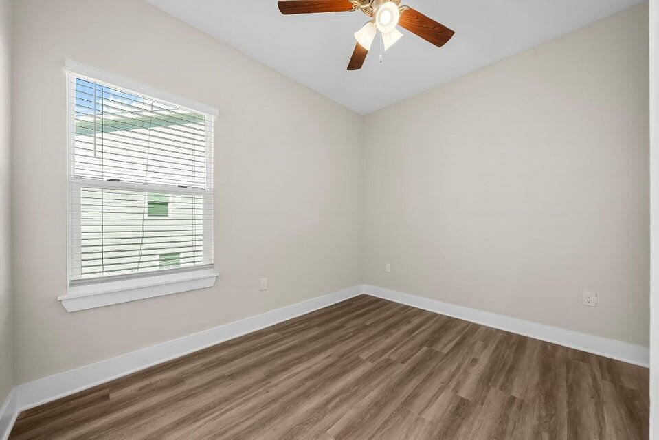 VERANDAS AT FREEPORT - Residential Lease