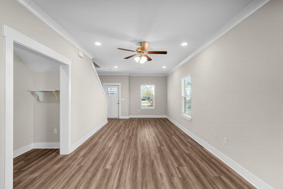 VERANDAS AT FREEPORT - Residential Lease