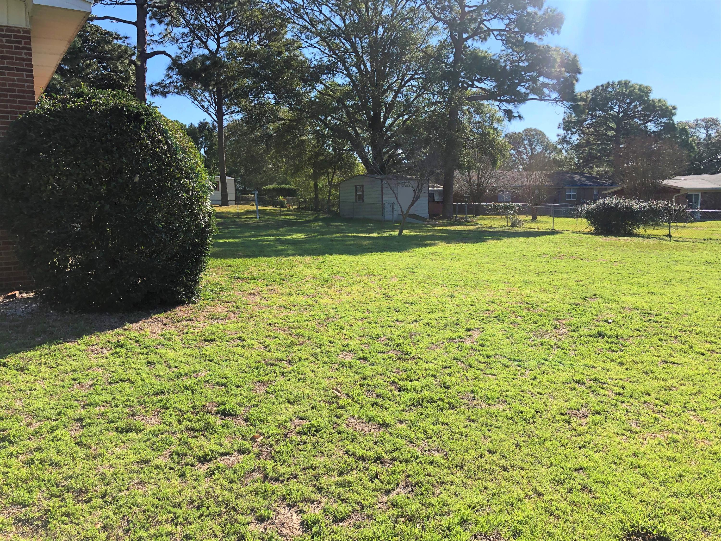 BAYOU POQUITO - Residential