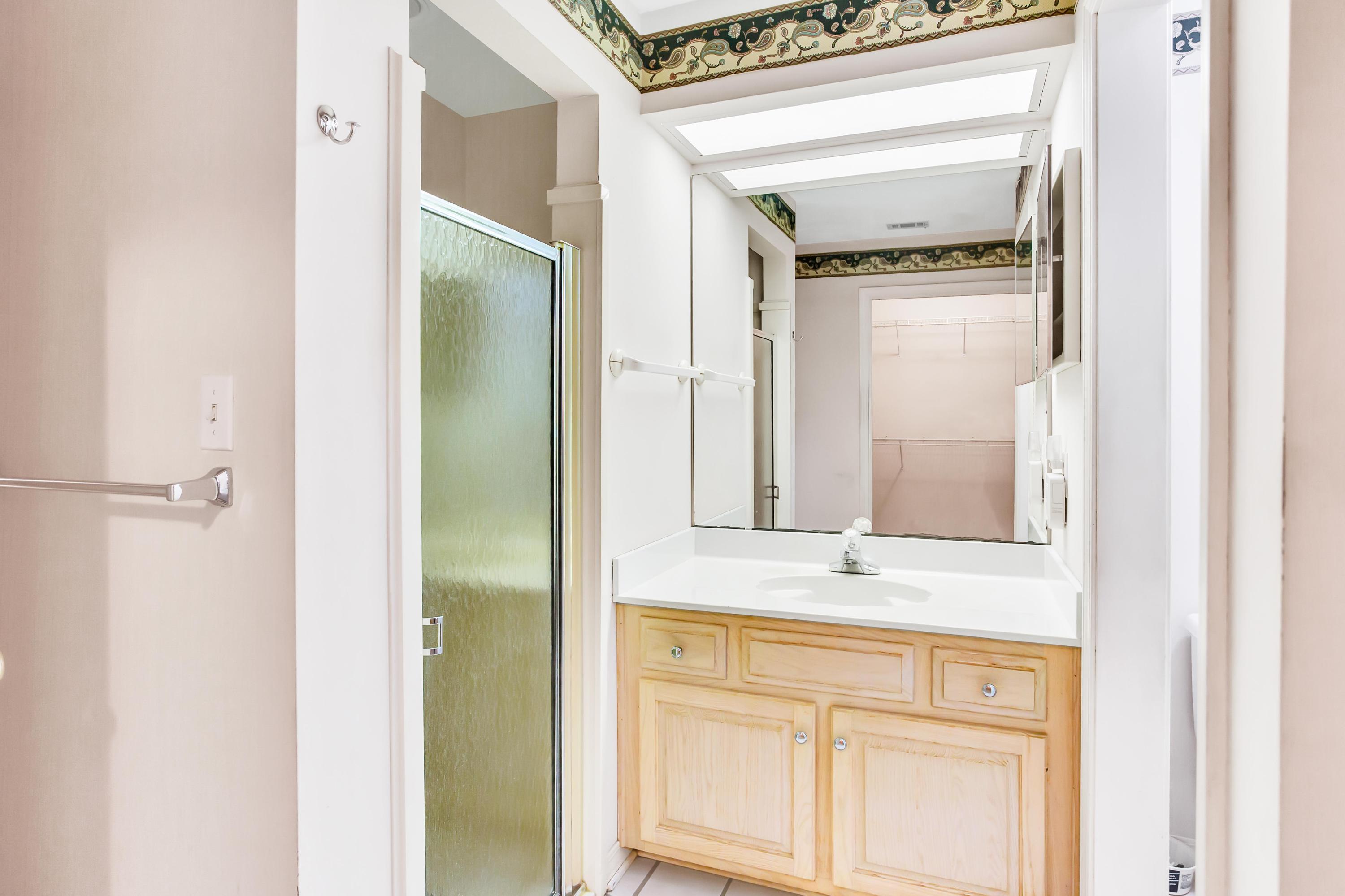 TROON DRIVE - Residential