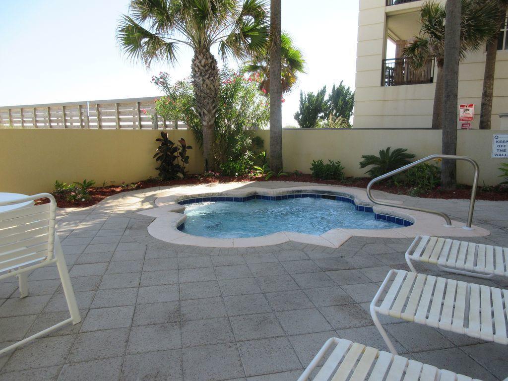 PELICAN ISLE - Residential