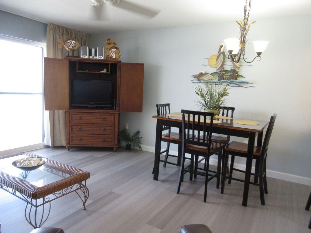 PELICAN ISLE - Residential