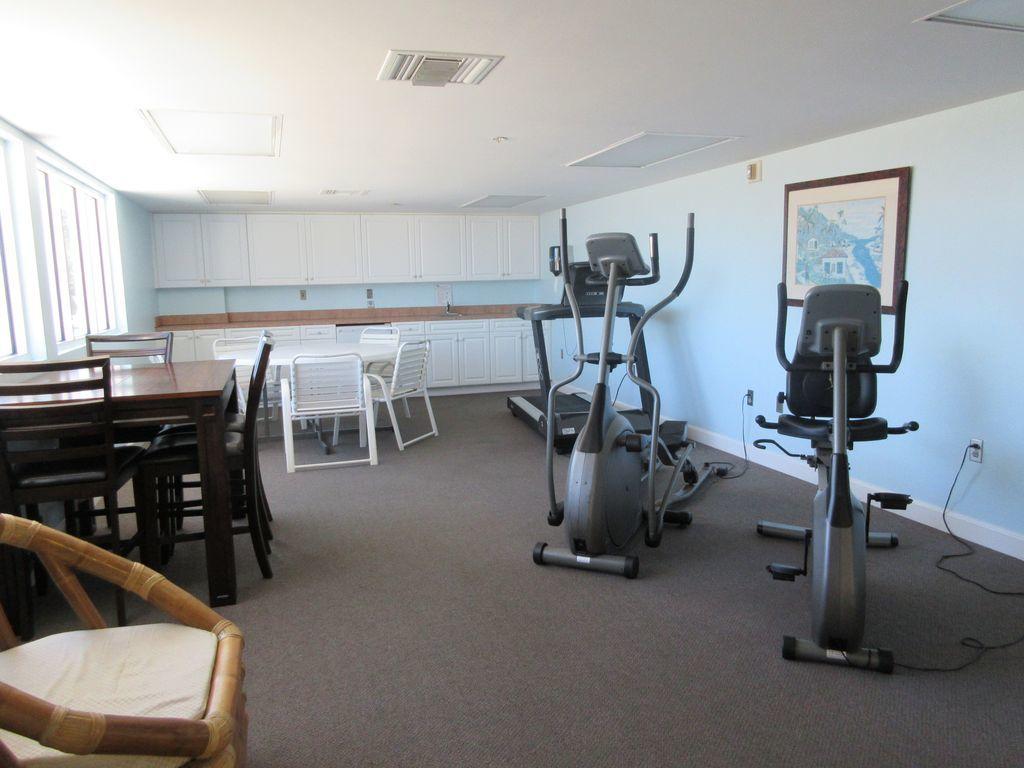 PELICAN ISLE - Residential