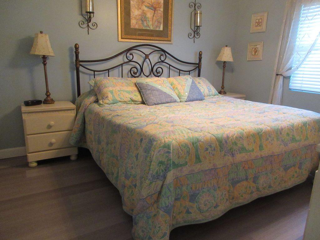 PELICAN ISLE - Residential