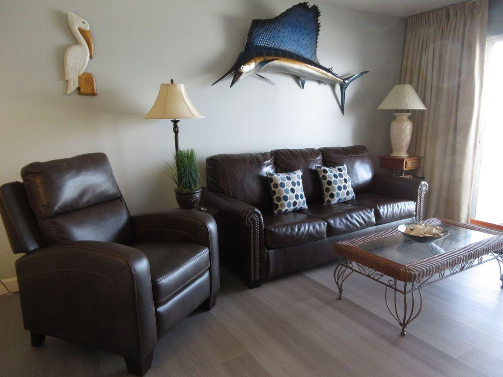 PELICAN ISLE - Residential