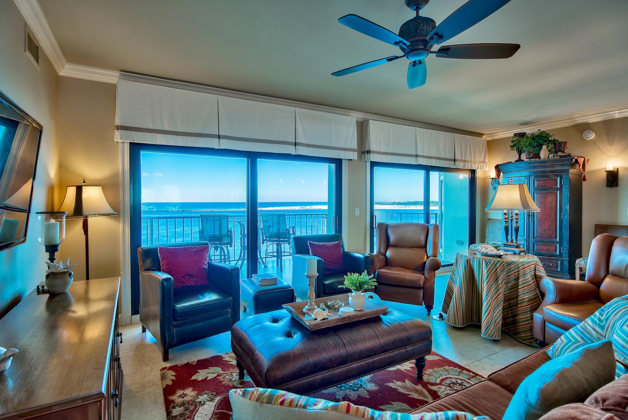 WATERVIEW TOWERS YACHT CLUB - Residential