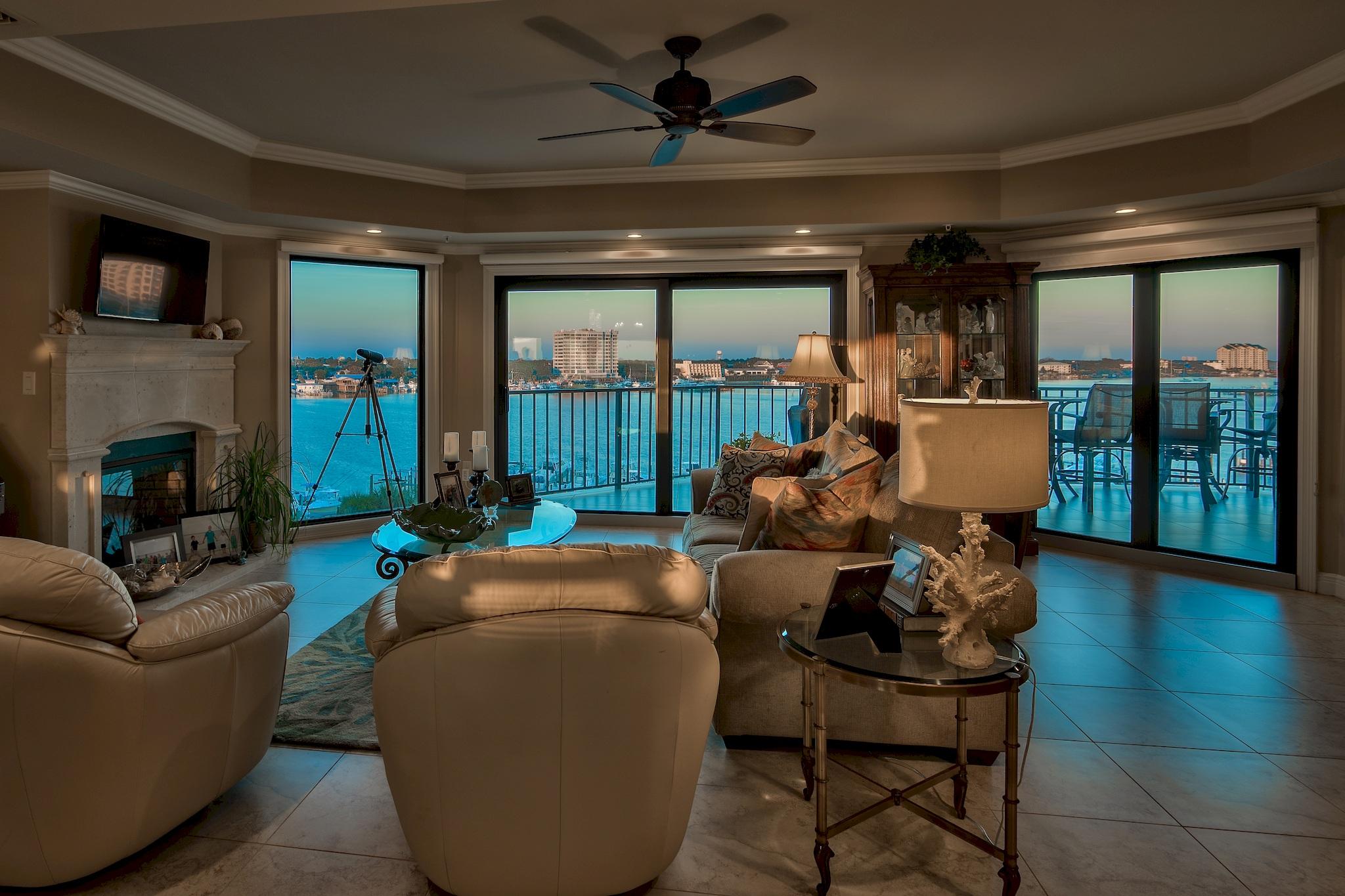 WATERVIEW TOWERS YACHT CLUB - Residential