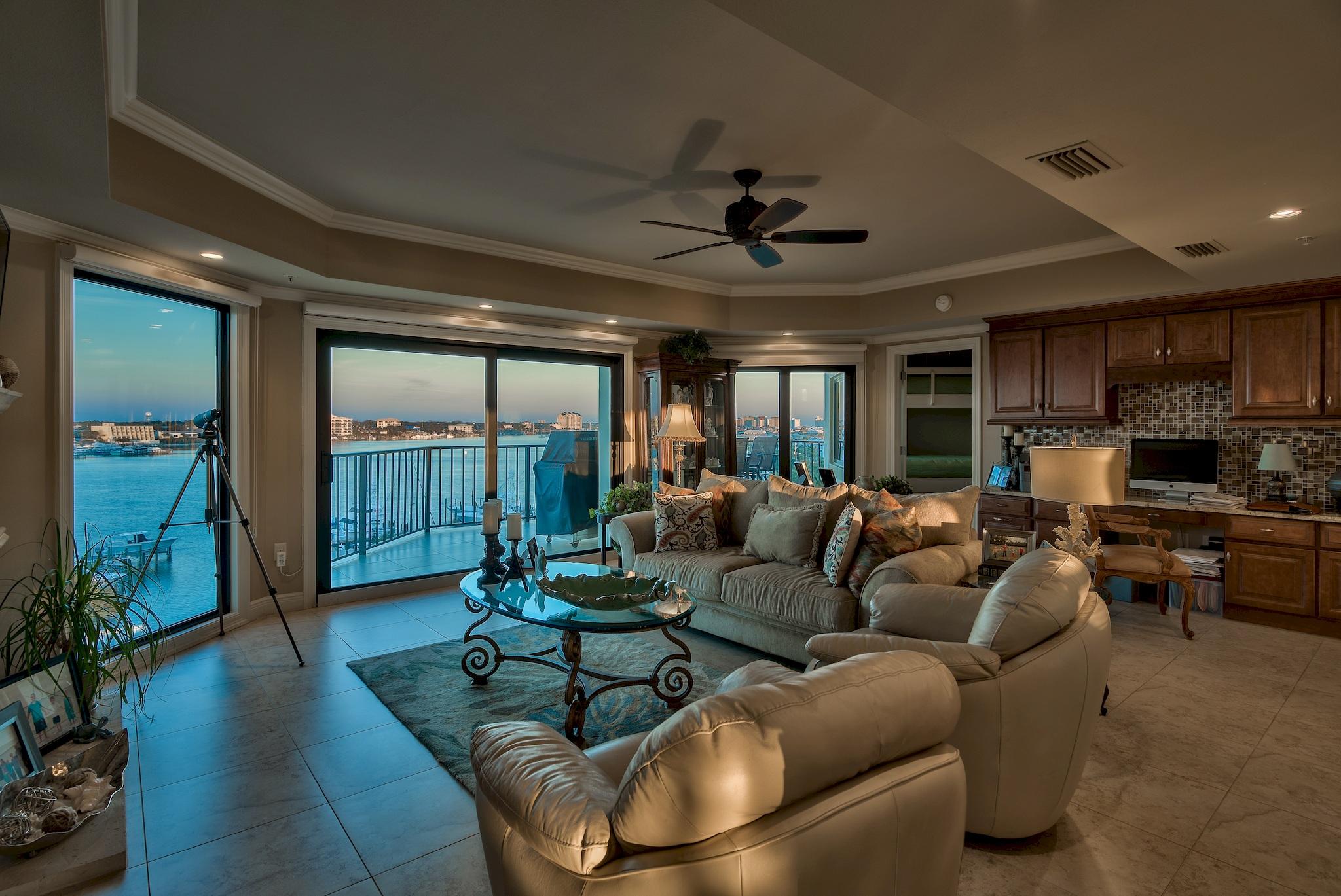 WATERVIEW TOWERS YACHT CLUB - Residential