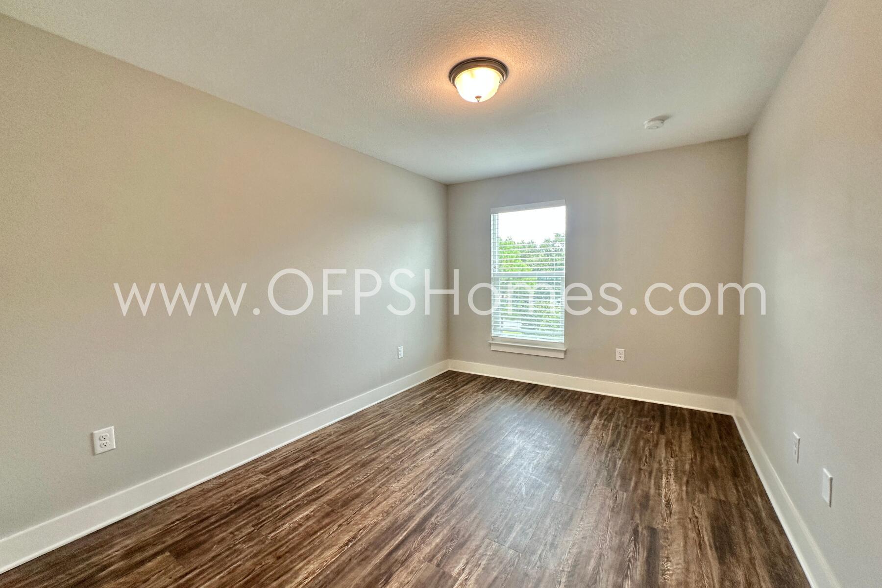 Tuscan Village TH - Residential Lease