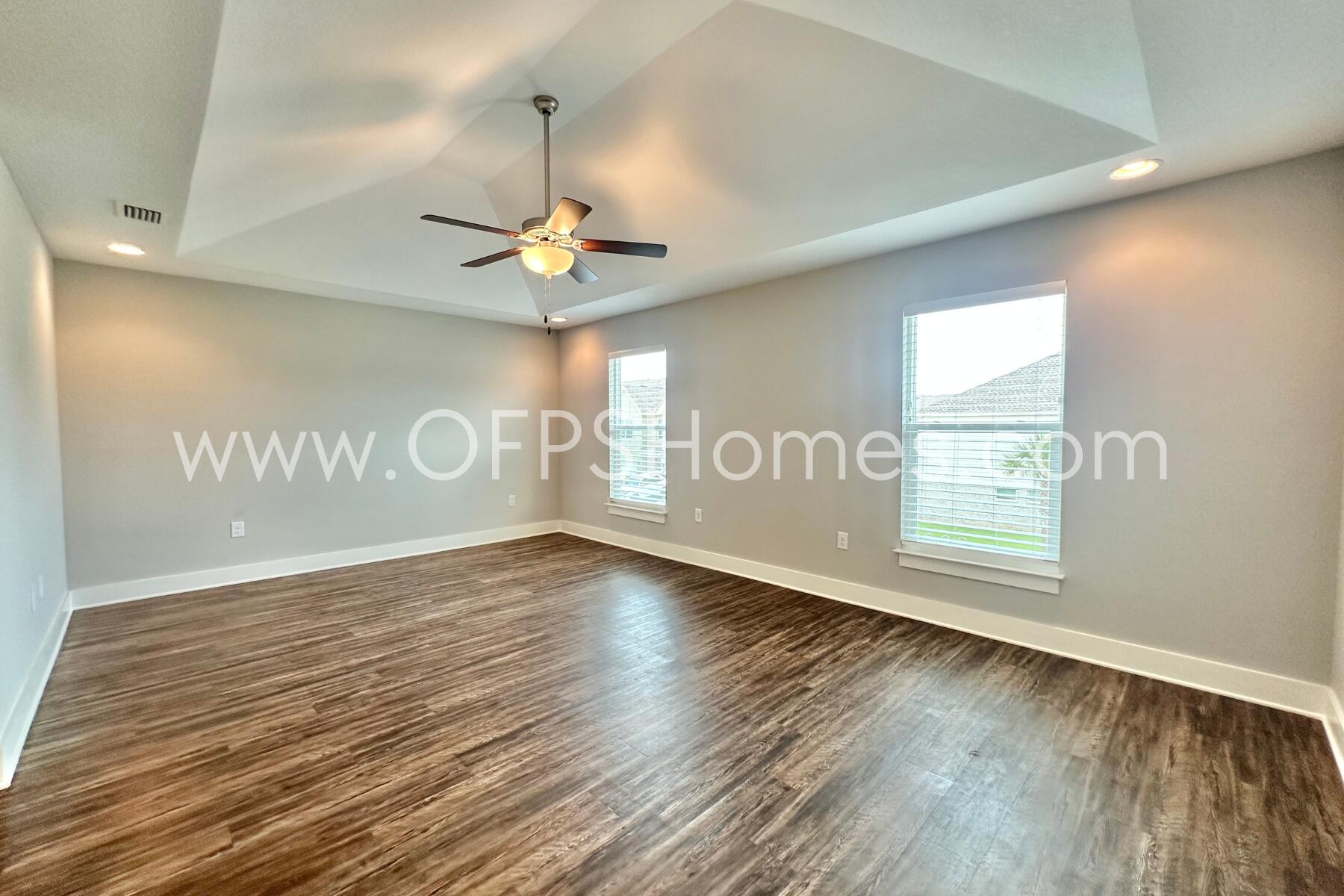 Tuscan Village TH - Residential Lease