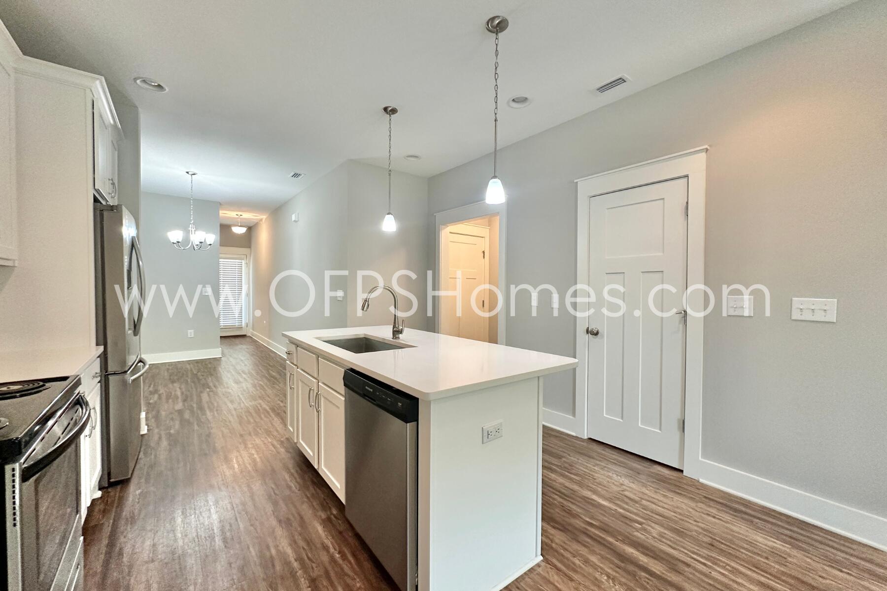 Tuscan Village TH - Residential Lease