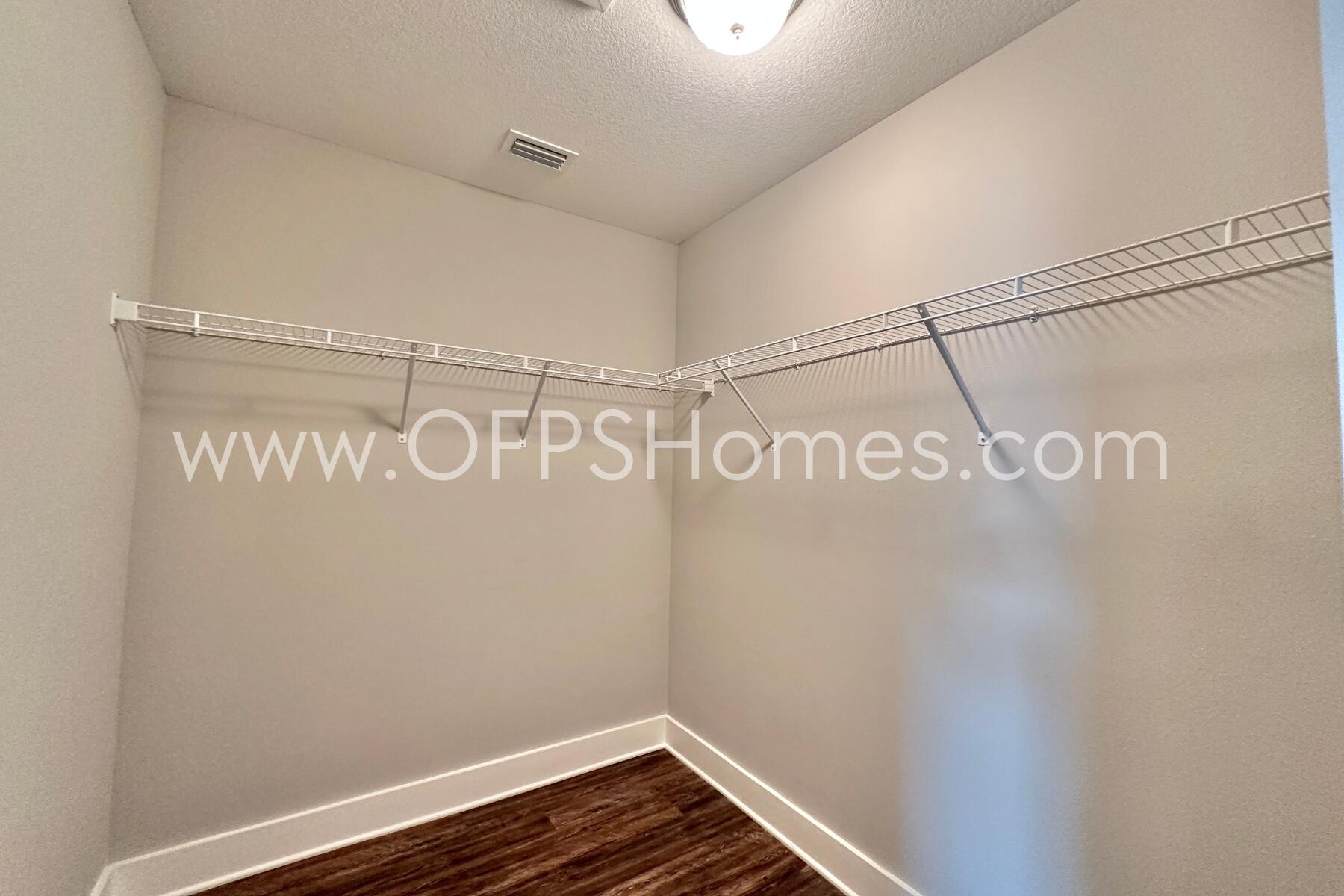 Tuscan Village TH - Residential Lease