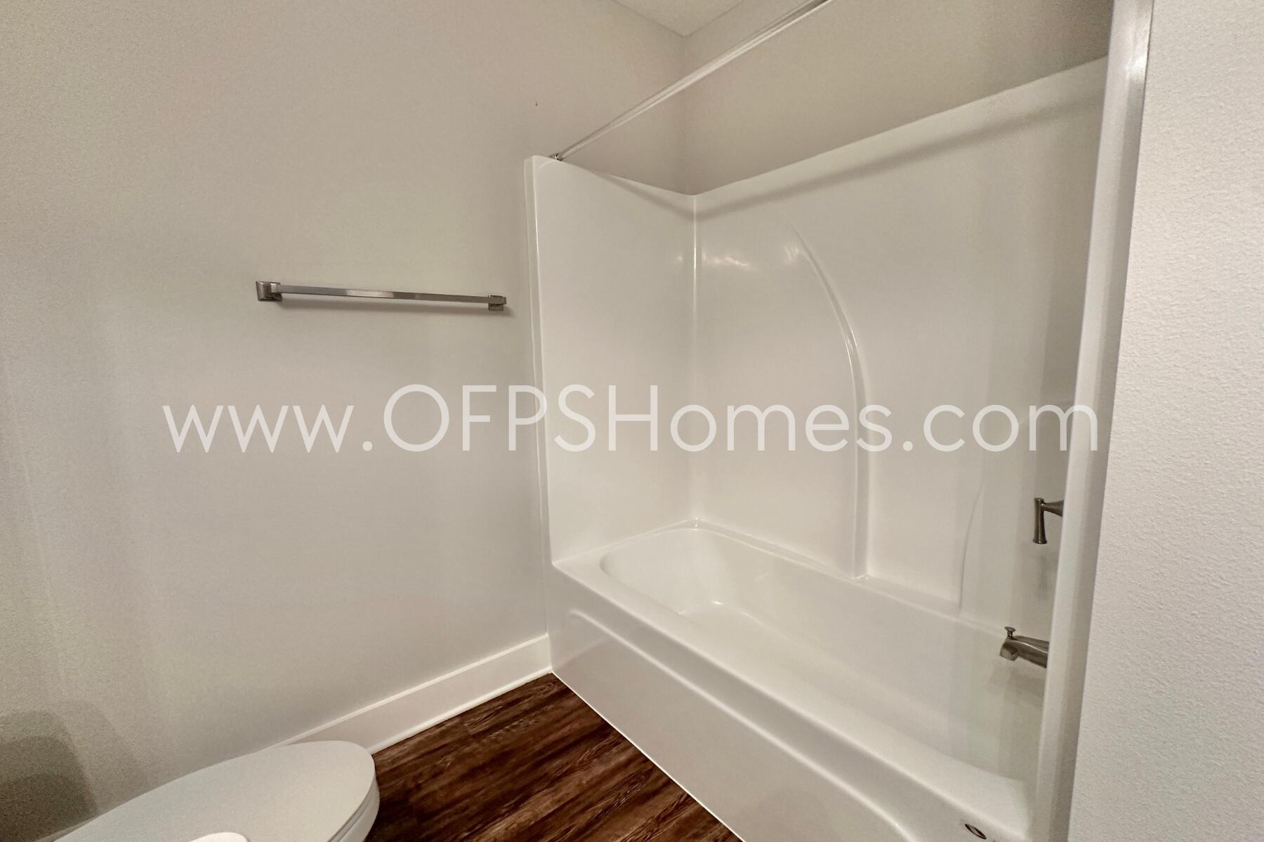 Tuscan Village TH - Residential Lease