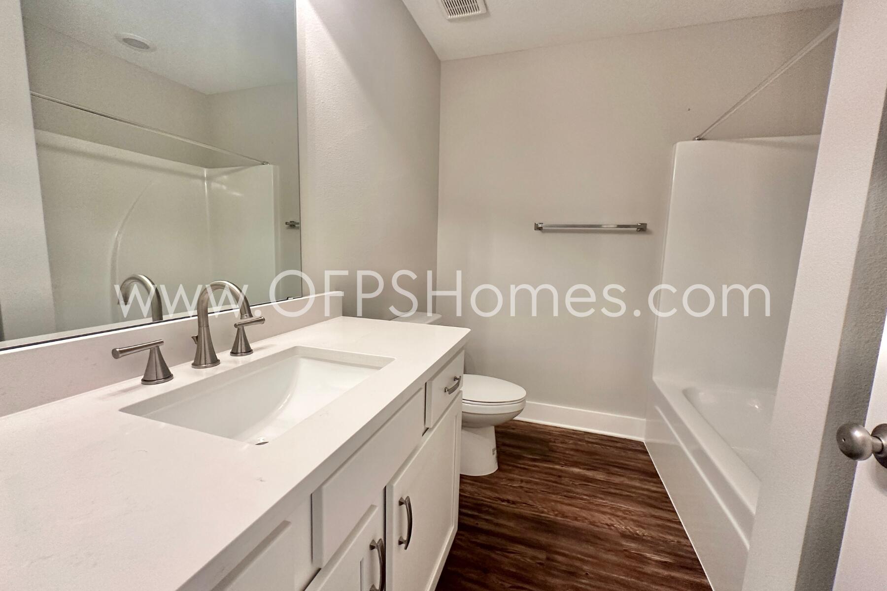 Tuscan Village TH - Residential Lease