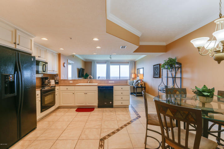 TREASURE ISLAND - Residential