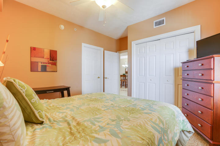 TREASURE ISLAND - Residential