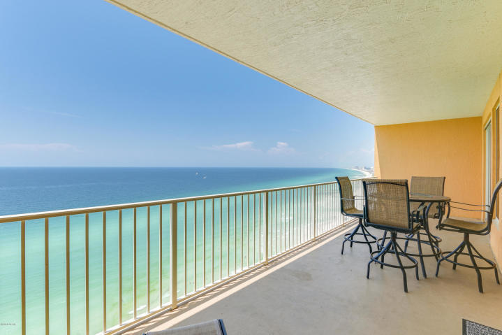 TREASURE ISLAND - Residential