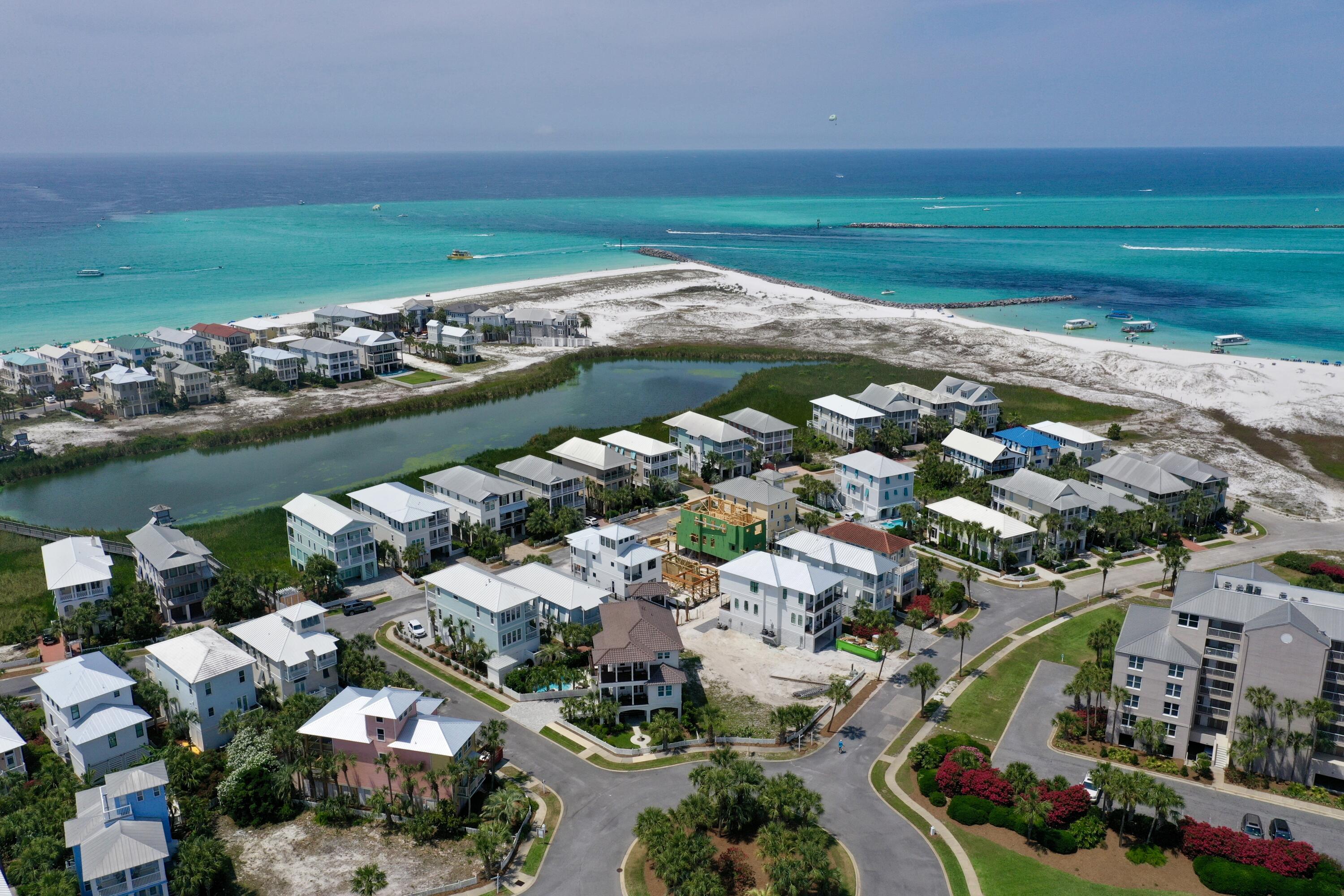 DESTIN POINTE - Residential