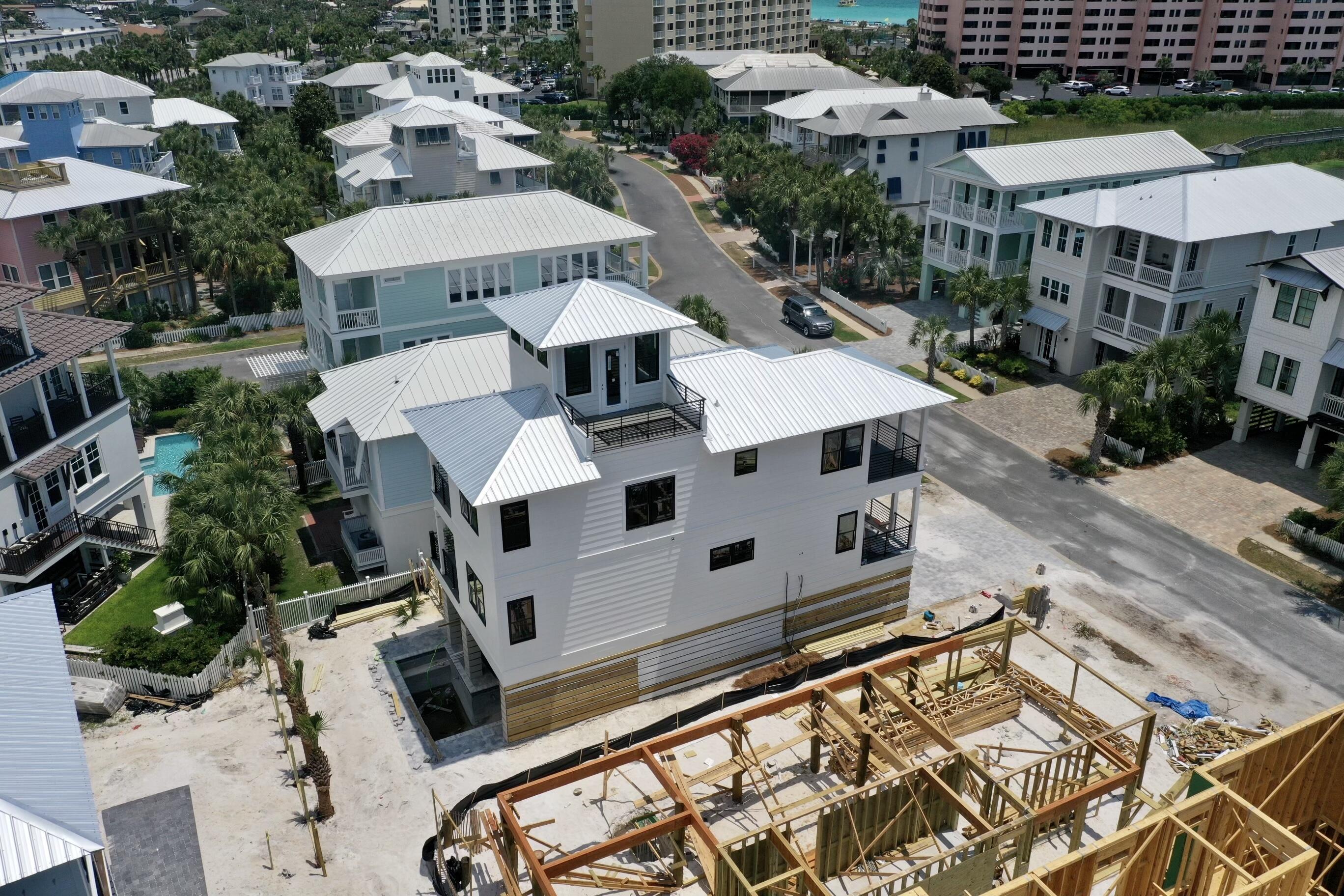 DESTIN POINTE - Residential