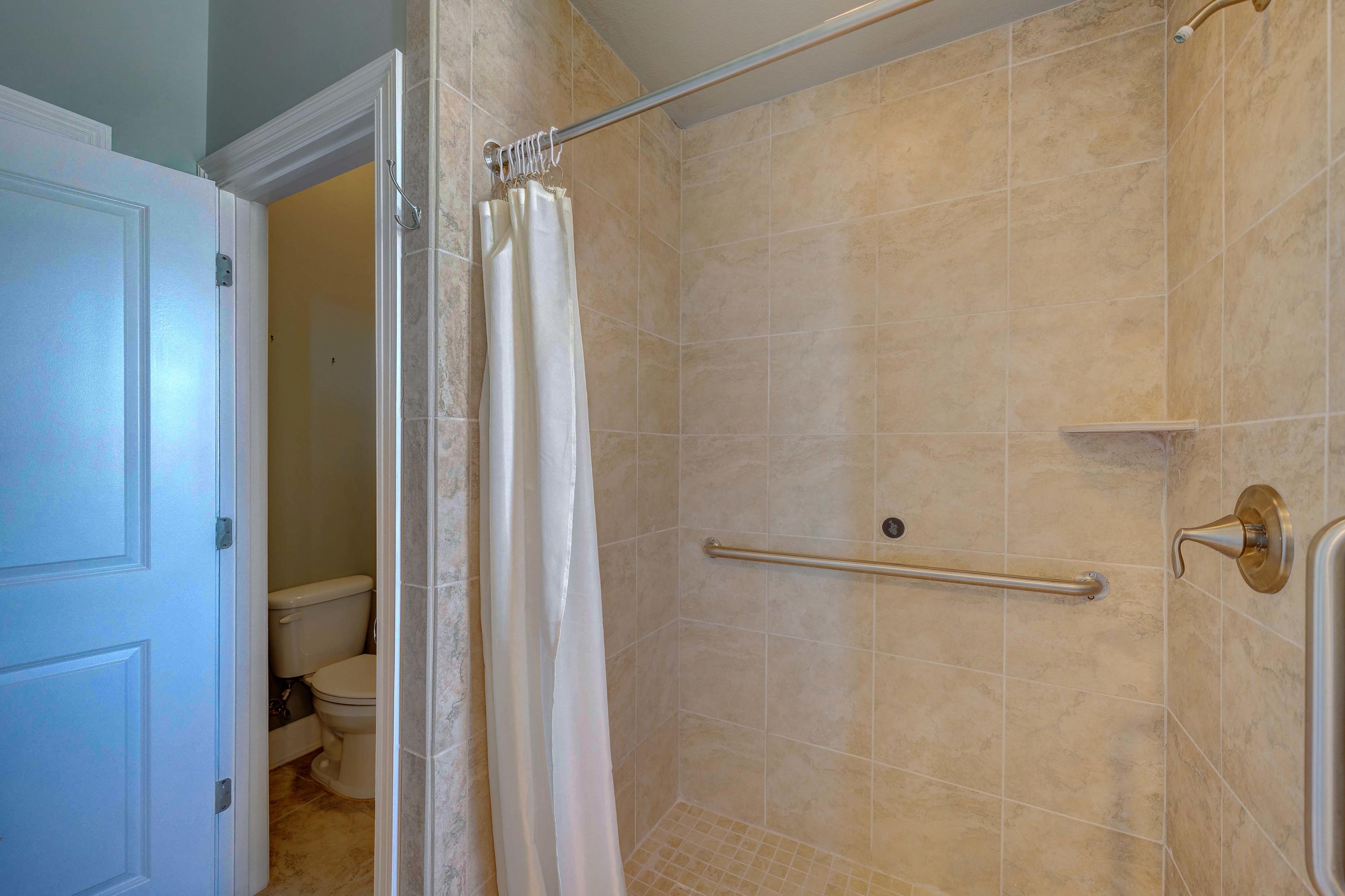 ISLAND RESERVE - Residential