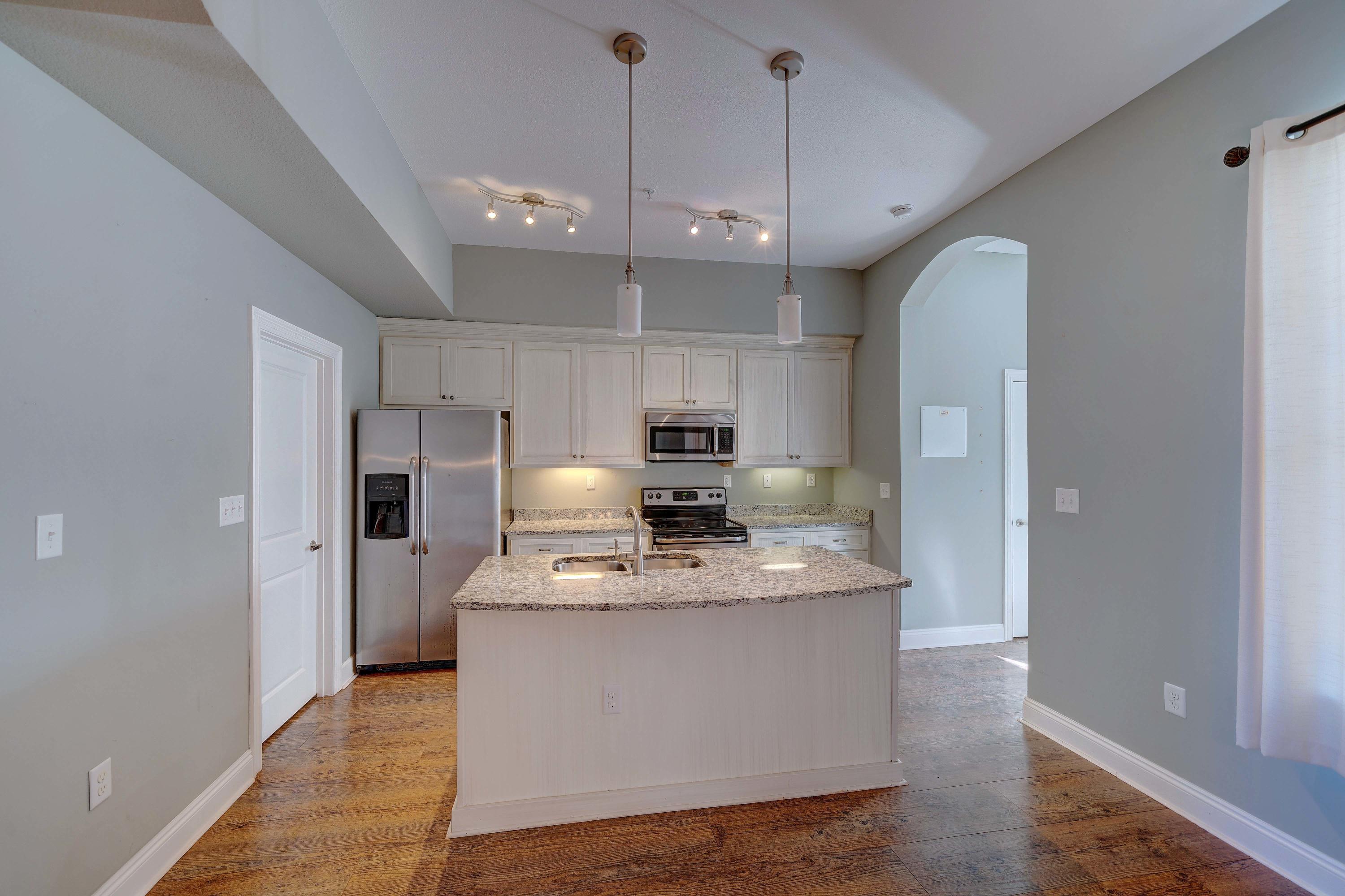 ISLAND RESERVE - Residential