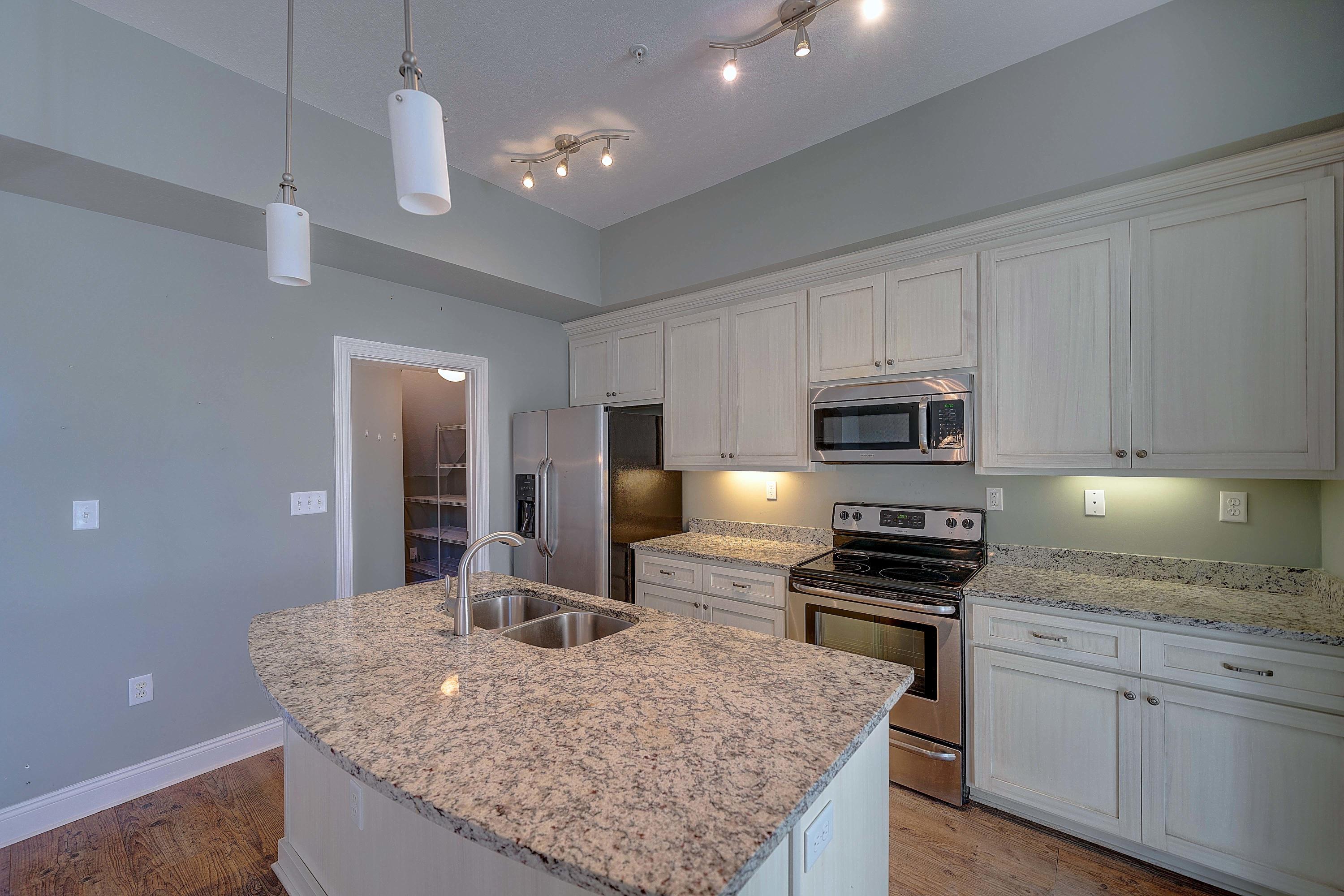 ISLAND RESERVE - Residential