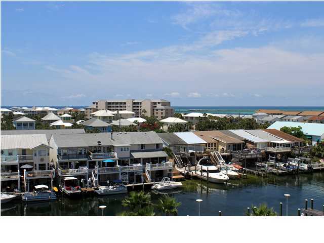 HARBOR LIGHTS - Residential