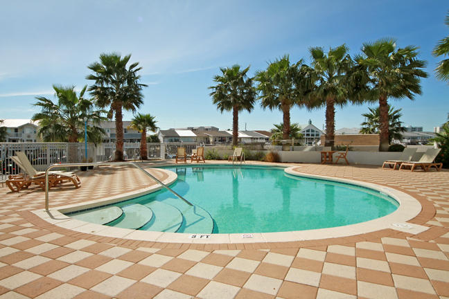 HARBOR LIGHTS - Residential