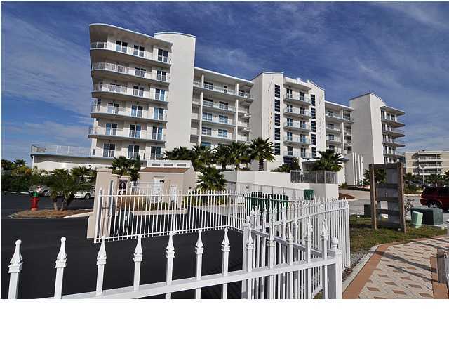 HARBOR LIGHTS - Residential