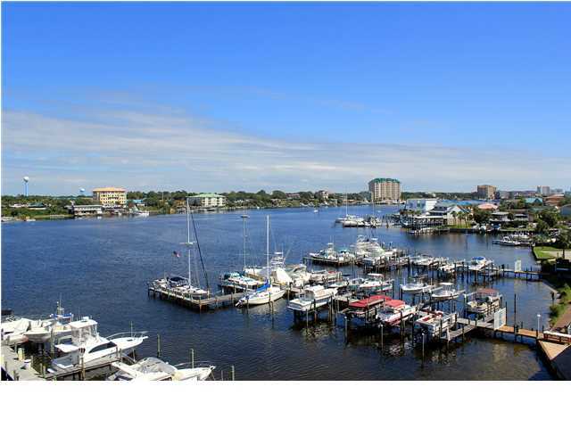 HARBOR LIGHTS - Residential