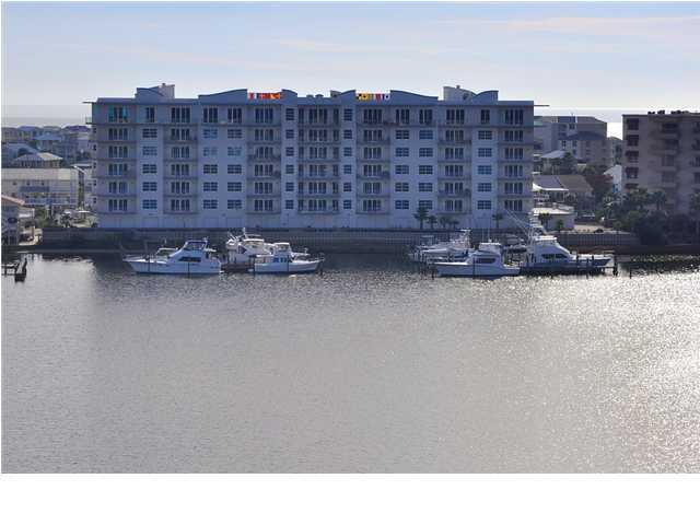 HARBOR LIGHTS - Residential