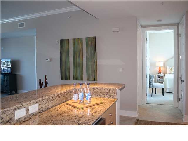 HARBOR LIGHTS - Residential