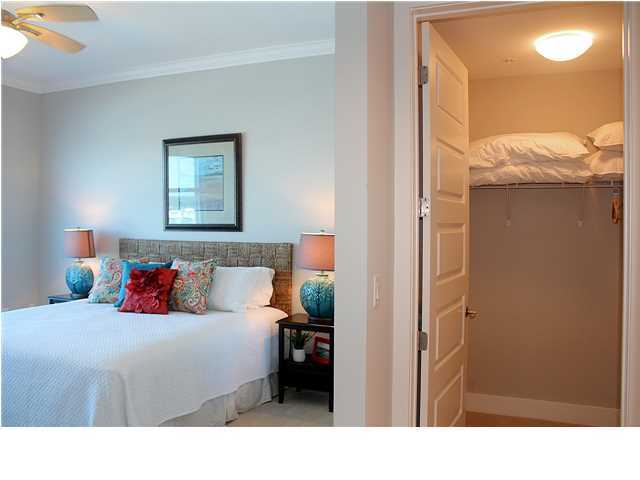 HARBOR LIGHTS - Residential