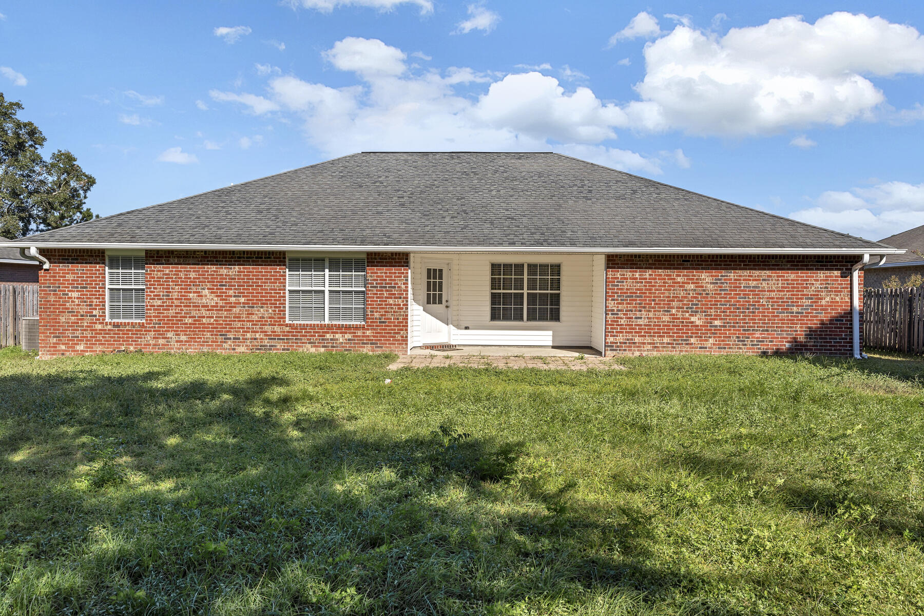 LEE FARMS PH I - Residential