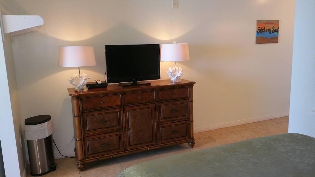 DESTIN WEST GULFSIDE VILLAS - Residential