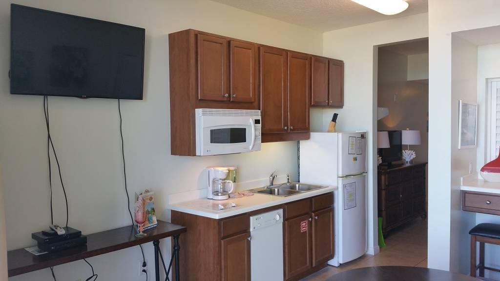 DESTIN WEST GULFSIDE VILLAS - Residential