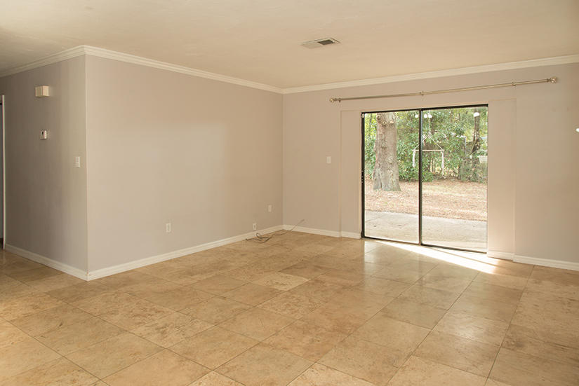 OAK TREE PARK - Residential Lease