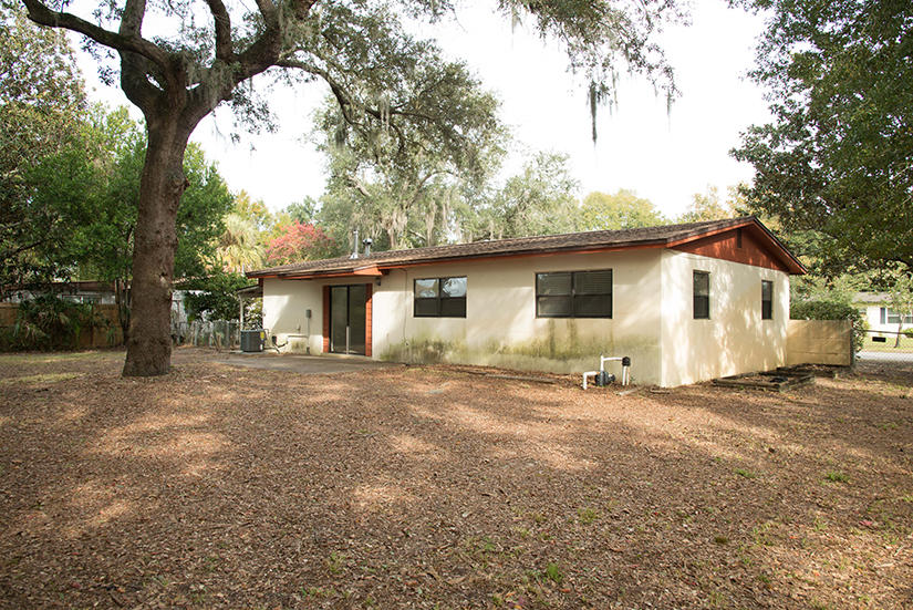 OAK TREE PARK - Residential Lease