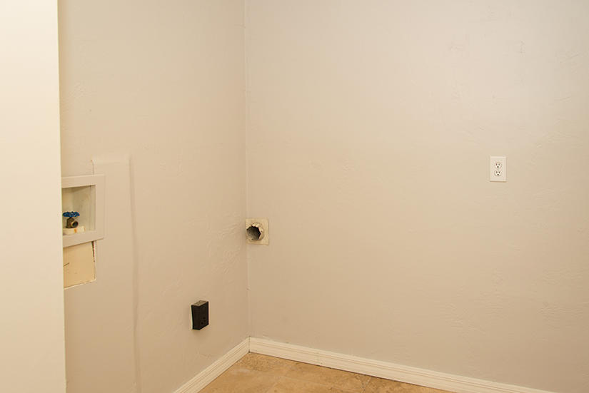 OAK TREE PARK - Residential Lease