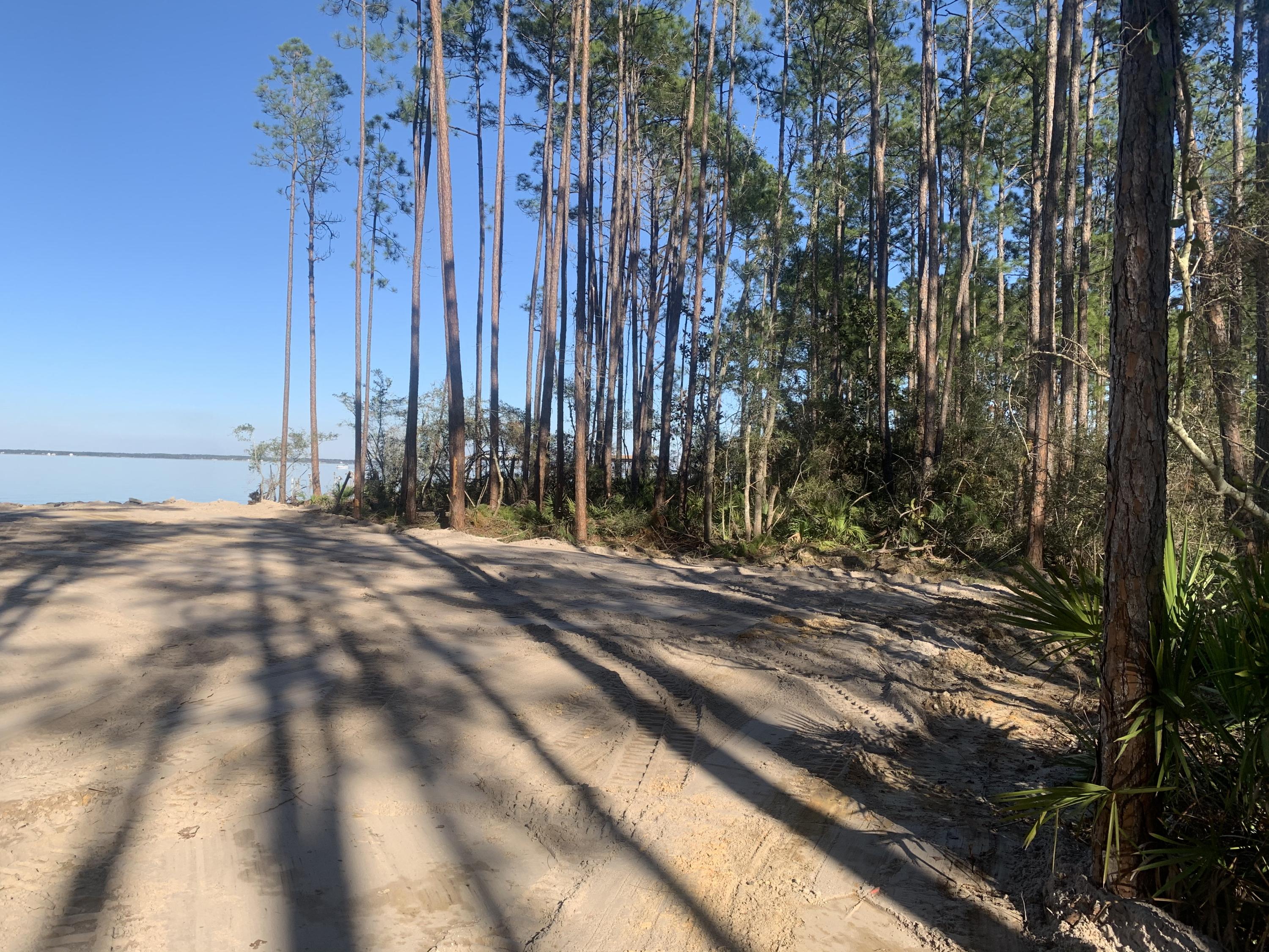 LOT 12 BLK A WHISPERING PINES S/D PB 5-37 OR 906-141 OR 1041-246 OR 1428-257 OR 2995-2825 OR 3016- - Land