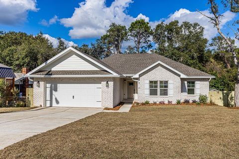 Photo of 110 4th Street, Niceville, FL 32578 (MLS # 991302)