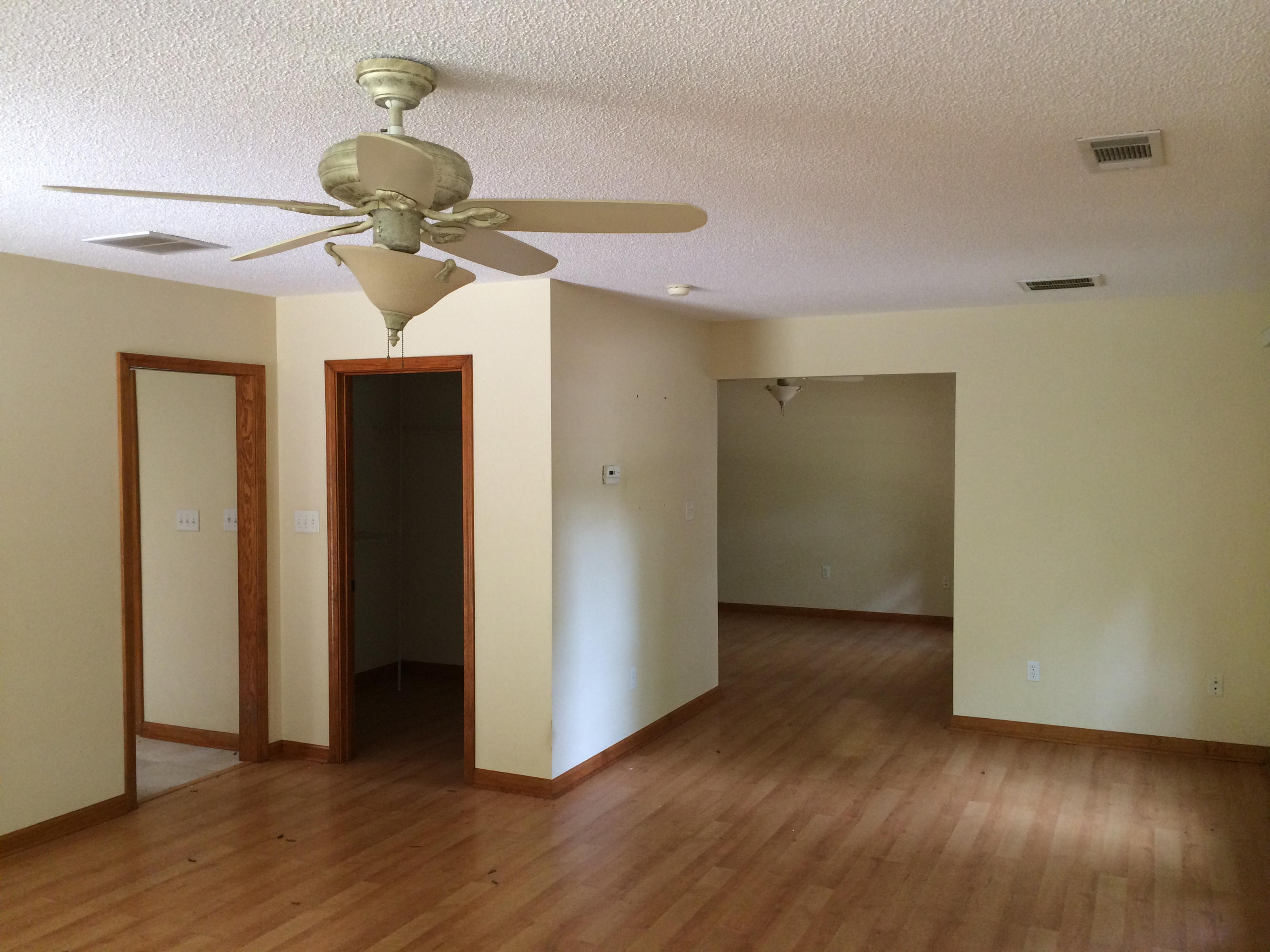 LAKE PIPPIN - Residential
