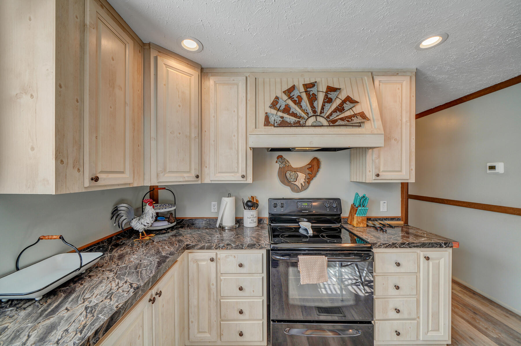 NORTH SUPERGROUP - Residential