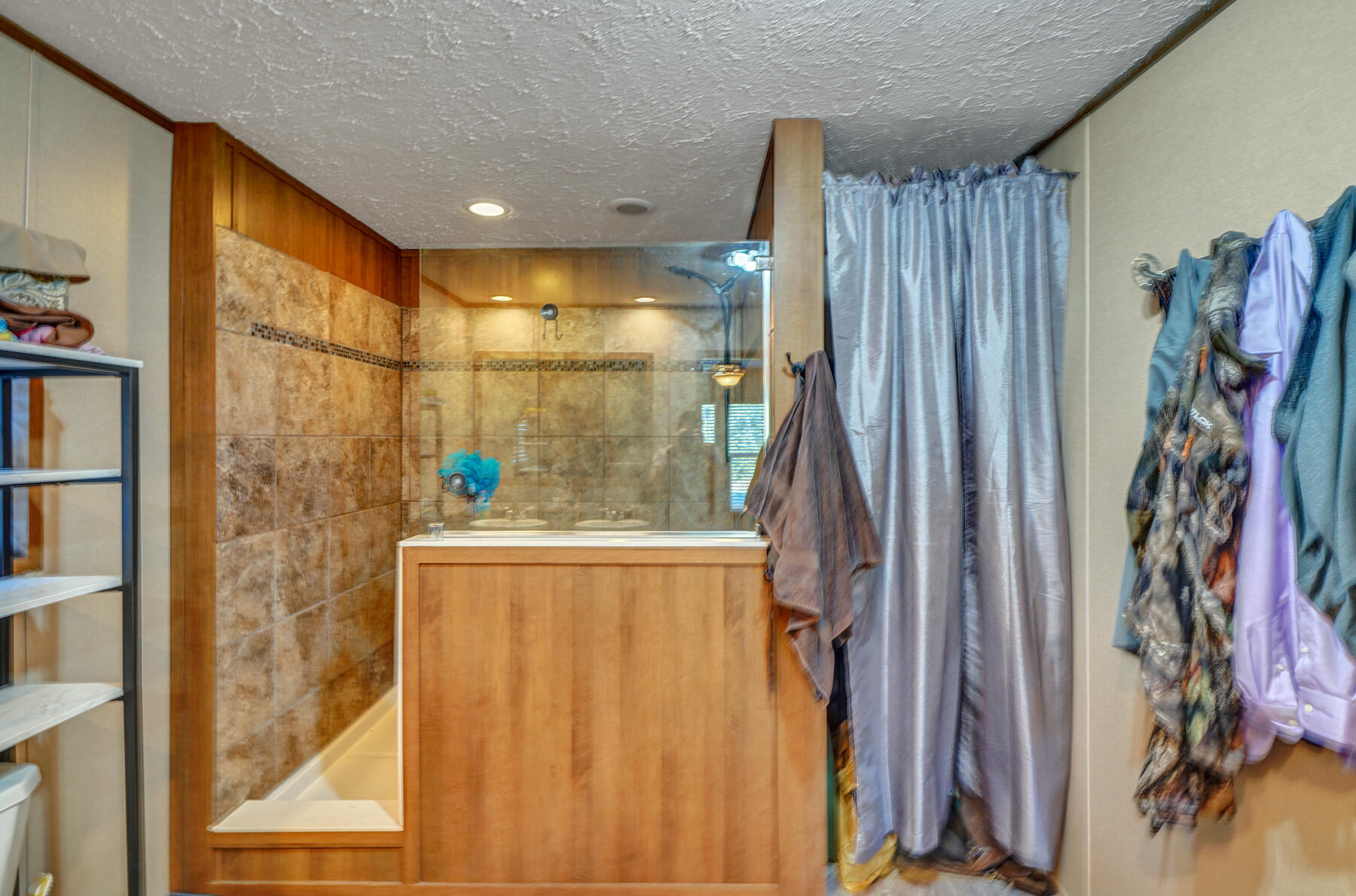 NORTH SUPERGROUP - Residential