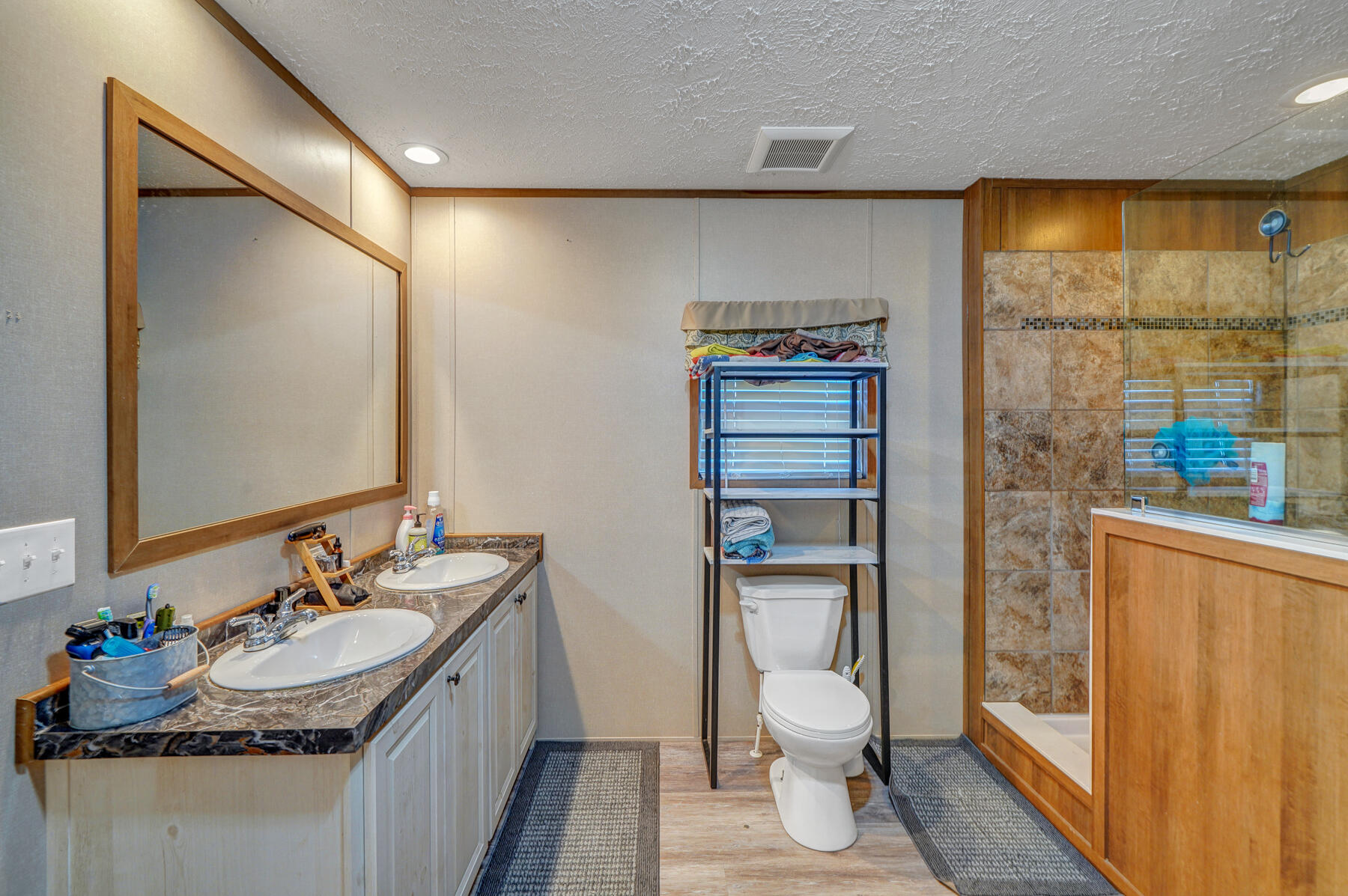 NORTH SUPERGROUP - Residential